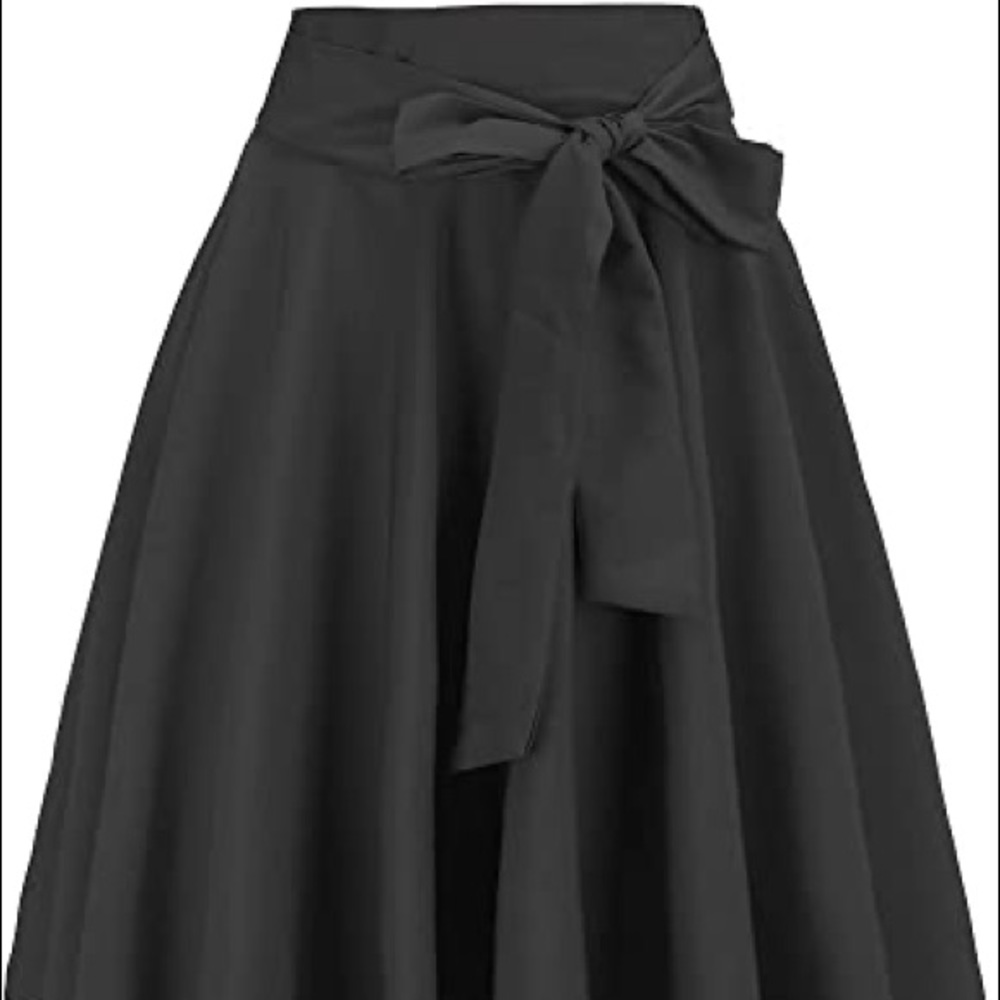 NWT Casual High Waist Flared black Midi Skirt with Belt sz Large